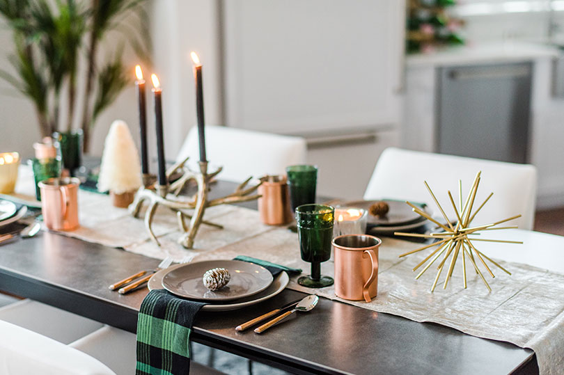 Modern winter tablescape at a new home in Dublin CA