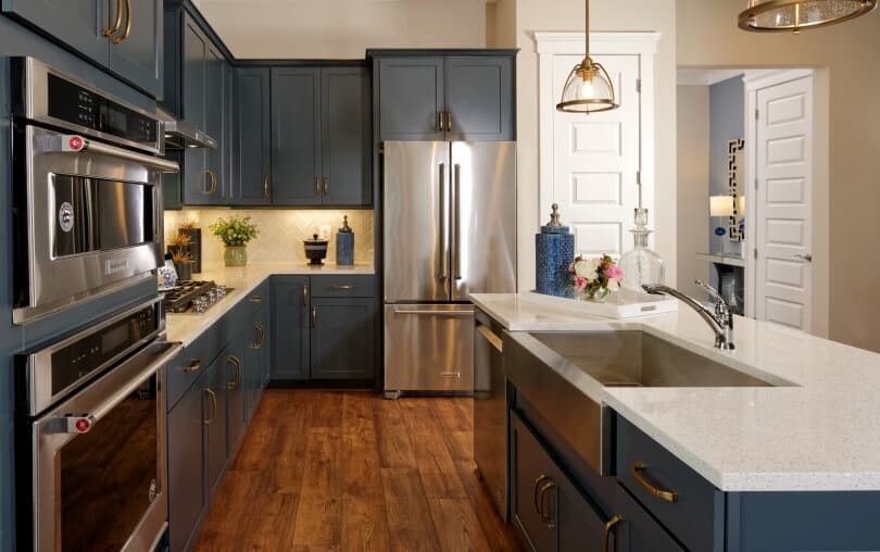 Navy blue kitchen in the Picasso floor plan by Brookfield Residential in the Washington DC area
