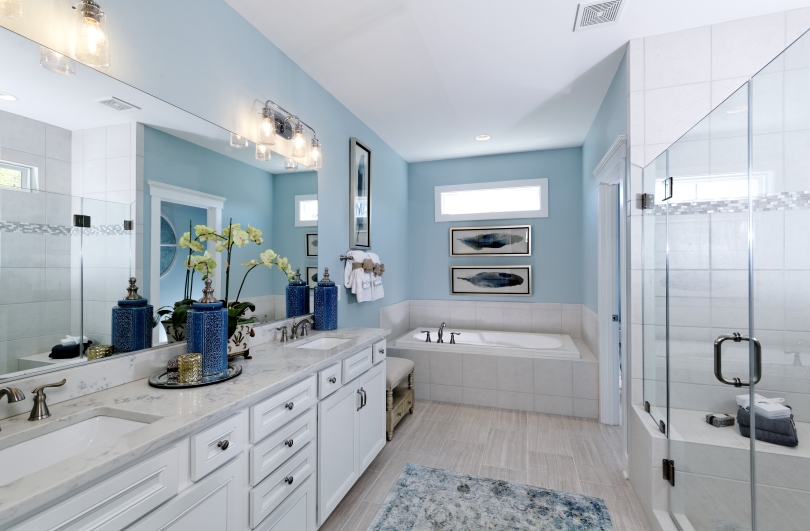 Kensington II Master Bathroom | Potomac Shores in Woodbridge, VA