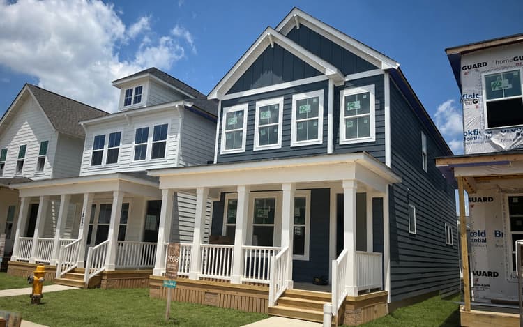 1808 Lumineer Lane