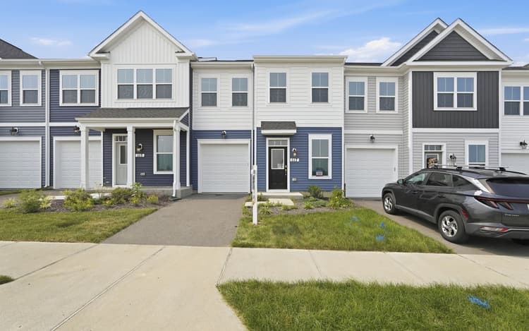117 Castaway Place