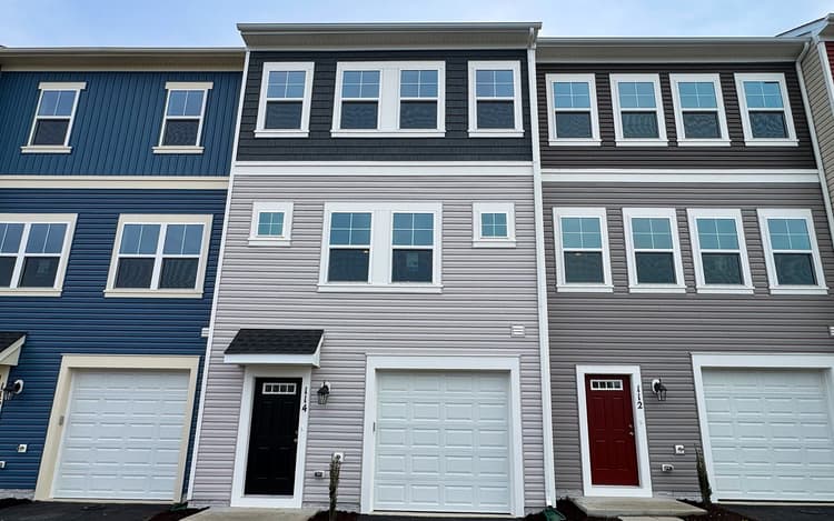 114 Flaxen Mane Court